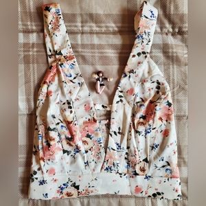 Shein Curve Plus Floral Crop Top